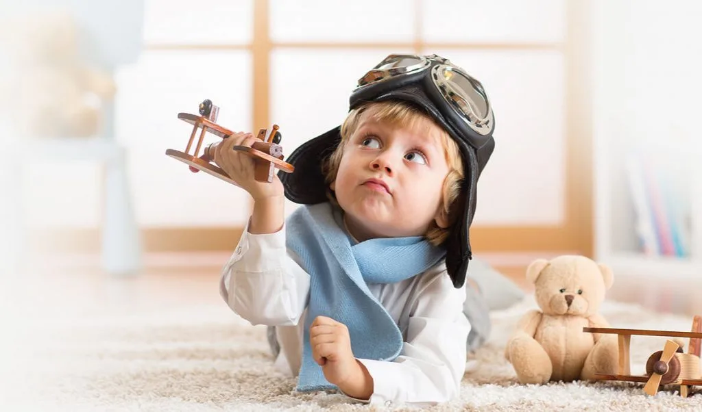 Communication avec le bébé par la parole et le contact