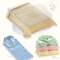 520R-couverture Pierre Cardin